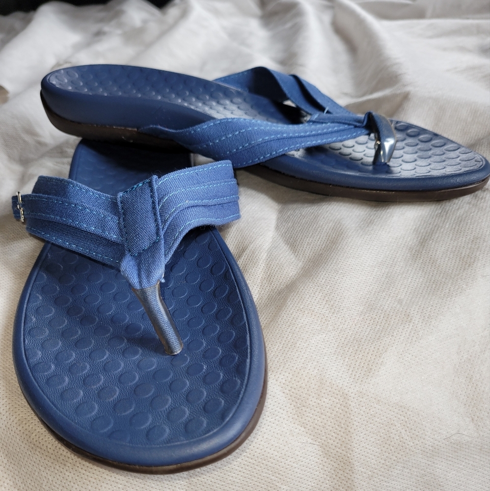 Woman's size 9.5 Orthopaedic Sandals NWOT